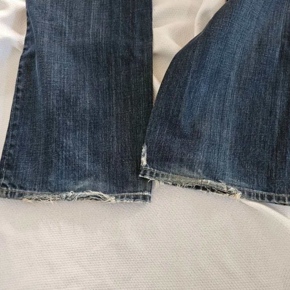 Salvage Distressed Straight Jeans Size 36x33 In Dark Blue - Picture 8 of 8